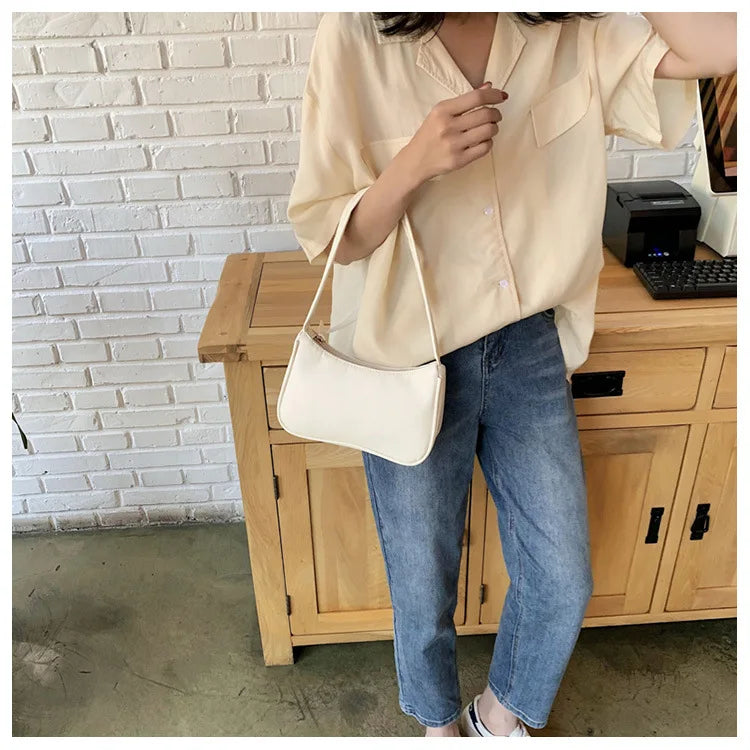 Bolso retro con lazo para mujer, bolso baguette de piel sintética, bolso de hombro estilo occidental, bolso de hombro con protección contra la humedad en las axilas.